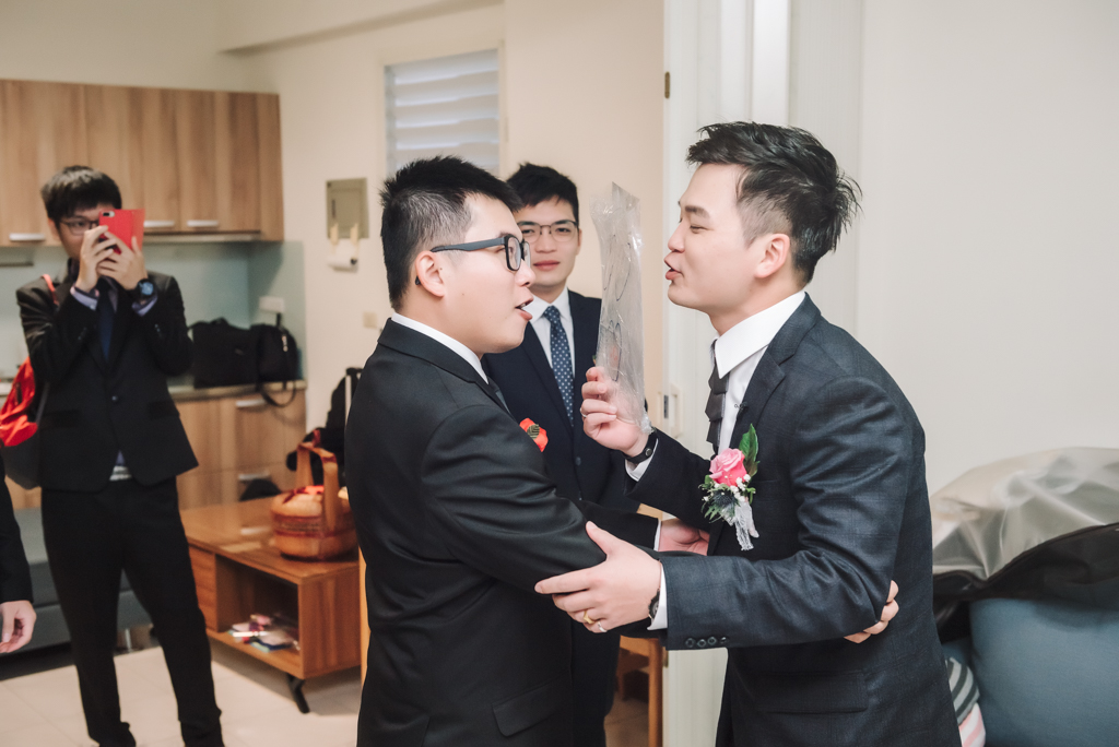 2020041009110087 婚禮紀錄｜高雄婚攝｜南部婚攝｜類婚紗｜迎娶＋午宴｜玄饌海宴會館｜迎娶篇｜