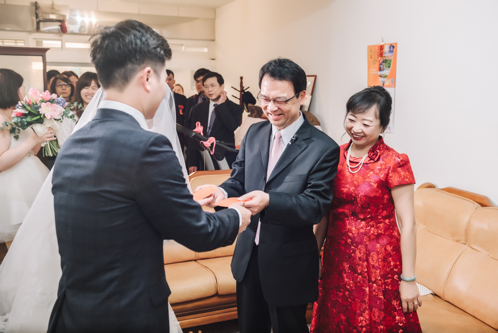 2020041009155845 婚禮紀錄｜高雄婚攝｜南部婚攝｜類婚紗｜迎娶＋午宴｜玄饌海宴會館｜迎娶篇｜