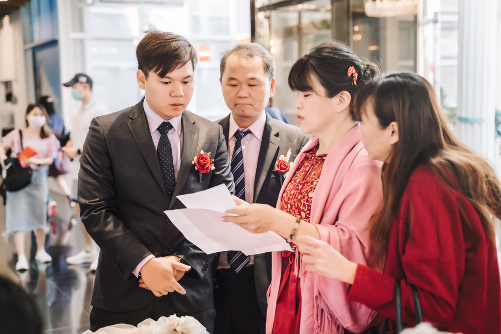 2020041009430636 婚禮紀錄｜高雄婚攝｜台南婚攝｜南部婚攝｜海軍劍門進場｜浪漫帆船二次進場｜類婚紗｜迎娶＋午宴｜玄饌海宴會館｜宴客篇｜