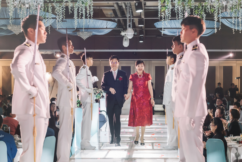 2020041009495288 婚禮紀錄｜高雄婚攝｜台南婚攝｜南部婚攝｜海軍劍門進場｜浪漫帆船二次進場｜類婚紗｜迎娶＋午宴｜玄饌海宴會館｜宴客篇｜