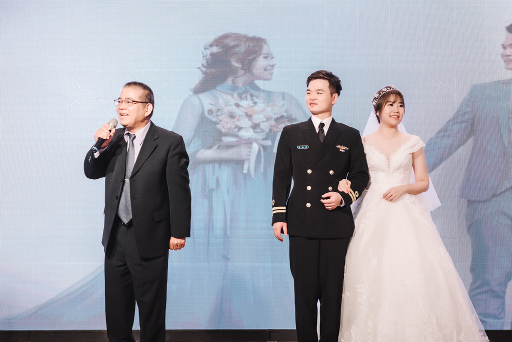 2020041009525747 婚禮紀錄｜高雄婚攝｜台南婚攝｜南部婚攝｜海軍劍門進場｜浪漫帆船二次進場｜類婚紗｜迎娶＋午宴｜玄饌海宴會館｜宴客篇｜
