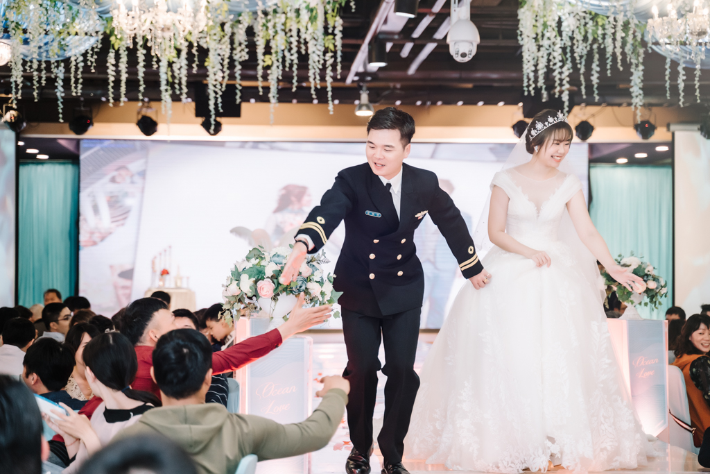 2020041009540324 婚禮紀錄｜高雄婚攝｜台南婚攝｜南部婚攝｜海軍劍門進場｜浪漫帆船二次進場｜類婚紗｜迎娶＋午宴｜玄饌海宴會館｜宴客篇｜