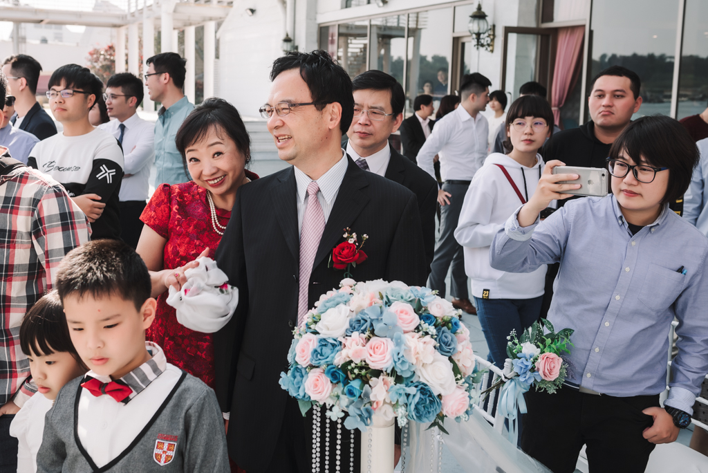 2020041009563870 婚禮紀錄｜高雄婚攝｜台南婚攝｜南部婚攝｜海軍劍門進場｜浪漫帆船二次進場｜類婚紗｜迎娶＋午宴｜玄饌海宴會館｜宴客篇｜