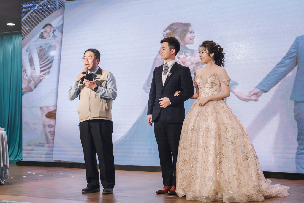 2020041009580339 婚禮紀錄｜高雄婚攝｜台南婚攝｜南部婚攝｜海軍劍門進場｜浪漫帆船二次進場｜類婚紗｜迎娶＋午宴｜玄饌海宴會館｜宴客篇｜