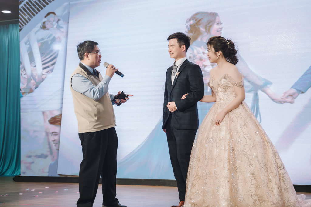 2020041009581019 婚禮紀錄｜高雄婚攝｜台南婚攝｜南部婚攝｜海軍劍門進場｜浪漫帆船二次進場｜類婚紗｜迎娶＋午宴｜玄饌海宴會館｜宴客篇｜