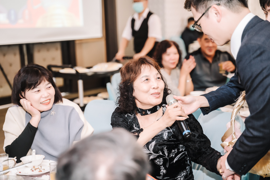 2020041010031963 婚禮紀錄｜高雄婚攝｜台南婚攝｜南部婚攝｜海軍劍門進場｜浪漫帆船二次進場｜類婚紗｜迎娶＋午宴｜玄饌海宴會館｜宴客篇｜