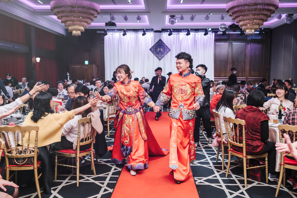 2020041010443764 婚禮紀錄｜高雄婚攝｜南部婚攝｜龍鳳掛｜唱歌二次進場｜Switch遊戲活動｜類婚紗｜歸寧午宴｜老新台菜｜宴客篇｜