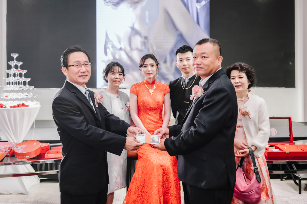 2020041404452762 婚禮紀錄|高雄婚攝|南部婚攝|類婚紗|訂婚|迎娶|午宴|高雄林皇宮|儀式篇|