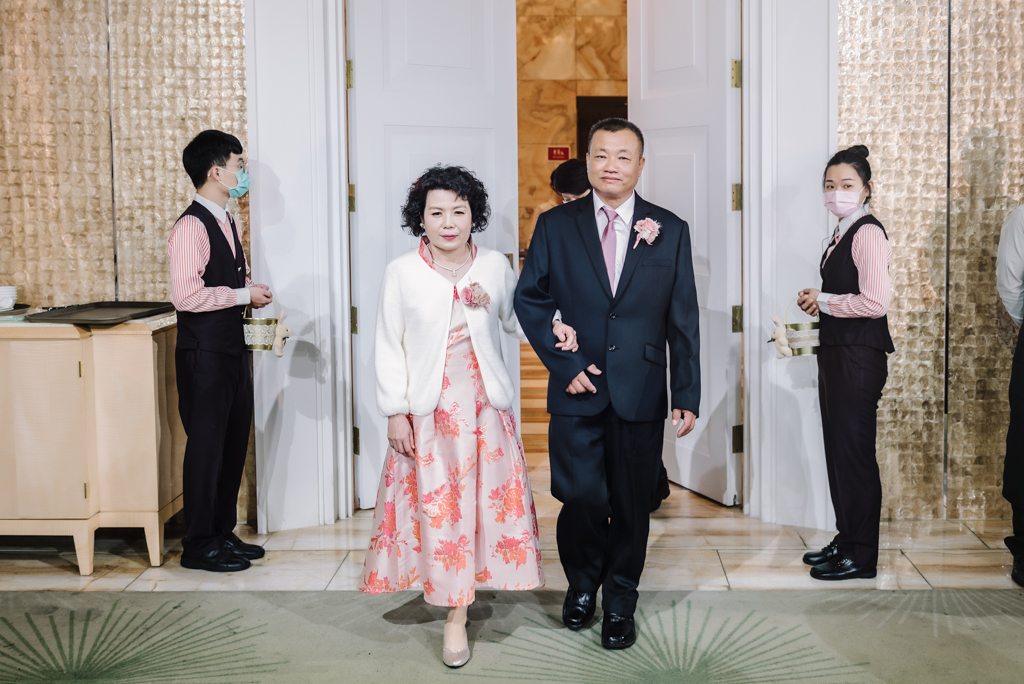 202004140522309 婚禮紀錄|高雄婚攝|南部婚攝|類婚紗|訂婚|迎娶|午宴|高雄林皇宮|宴客篇|