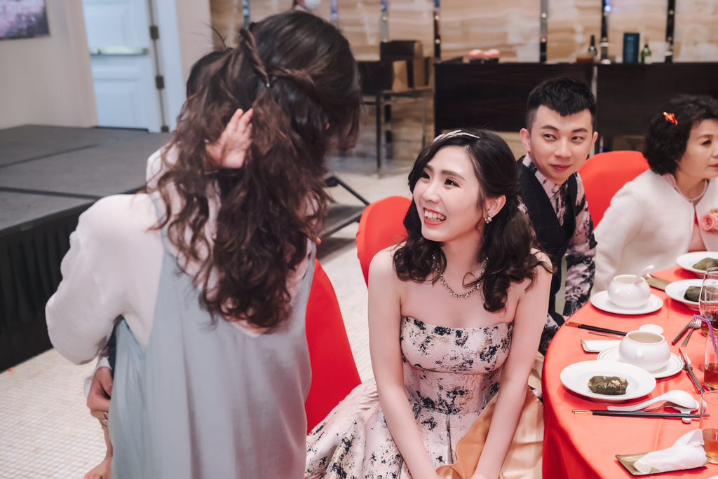 2020041405295897 婚禮紀錄|高雄婚攝|南部婚攝|類婚紗|訂婚|迎娶|午宴|高雄林皇宮|宴客篇|
