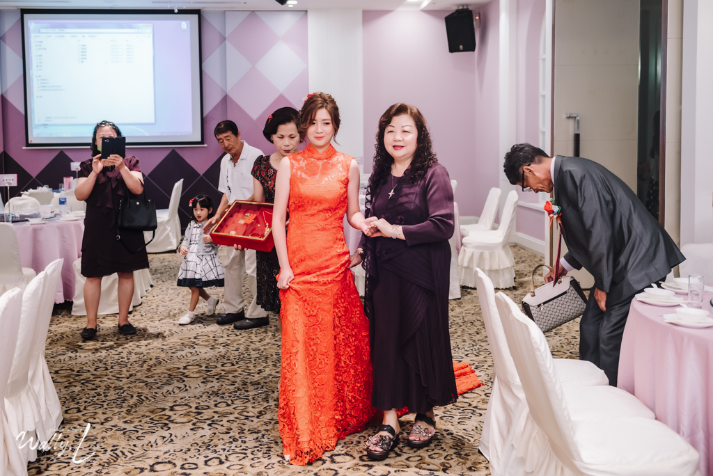 202011110208364 婚禮紀錄｜高雄婚攝｜南部婚攝｜類婚紗｜訂婚午宴｜屏東水月囍樓婚宴會館｜