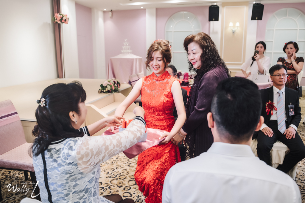 202011110210153 婚禮紀錄｜高雄婚攝｜南部婚攝｜類婚紗｜訂婚午宴｜屏東水月囍樓婚宴會館｜