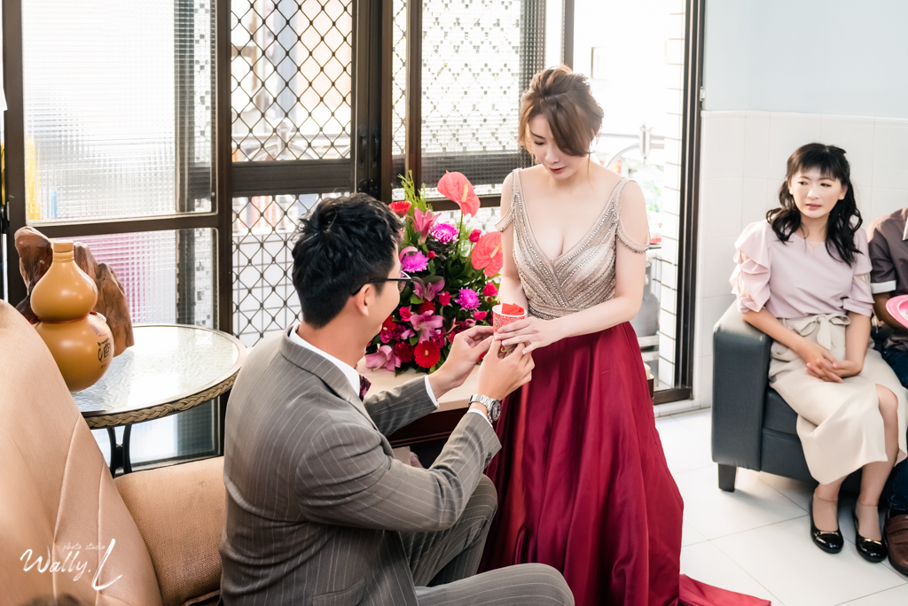 2020112315220719 |婚禮紀錄|高雄婚攝|南部婚攝|類婚紗|雙儀式午宴|闖關遊戲|訂婚迎娶|拜別父母|高雄富苑囍宴會館|儀式篇|
