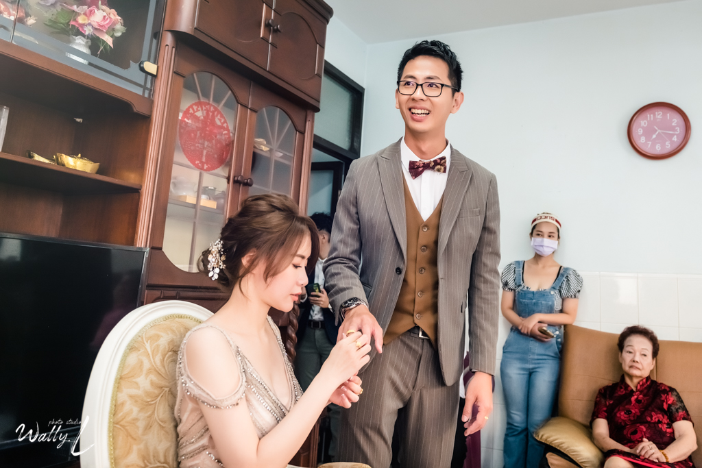 2020112315234128 |婚禮紀錄|高雄婚攝|南部婚攝|類婚紗|雙儀式午宴|闖關遊戲|訂婚迎娶|拜別父母|高雄富苑囍宴會館|儀式篇|