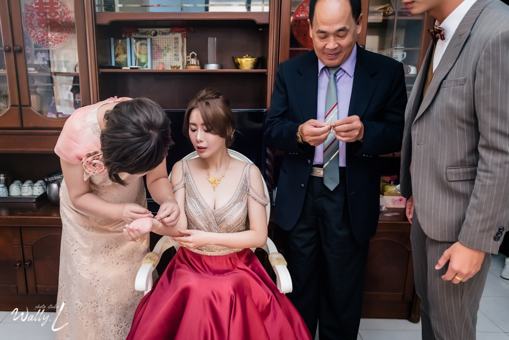 2020112315244849 |婚禮紀錄|高雄婚攝|南部婚攝|類婚紗|雙儀式午宴|闖關遊戲|訂婚迎娶|拜別父母|高雄富苑囍宴會館|儀式篇|