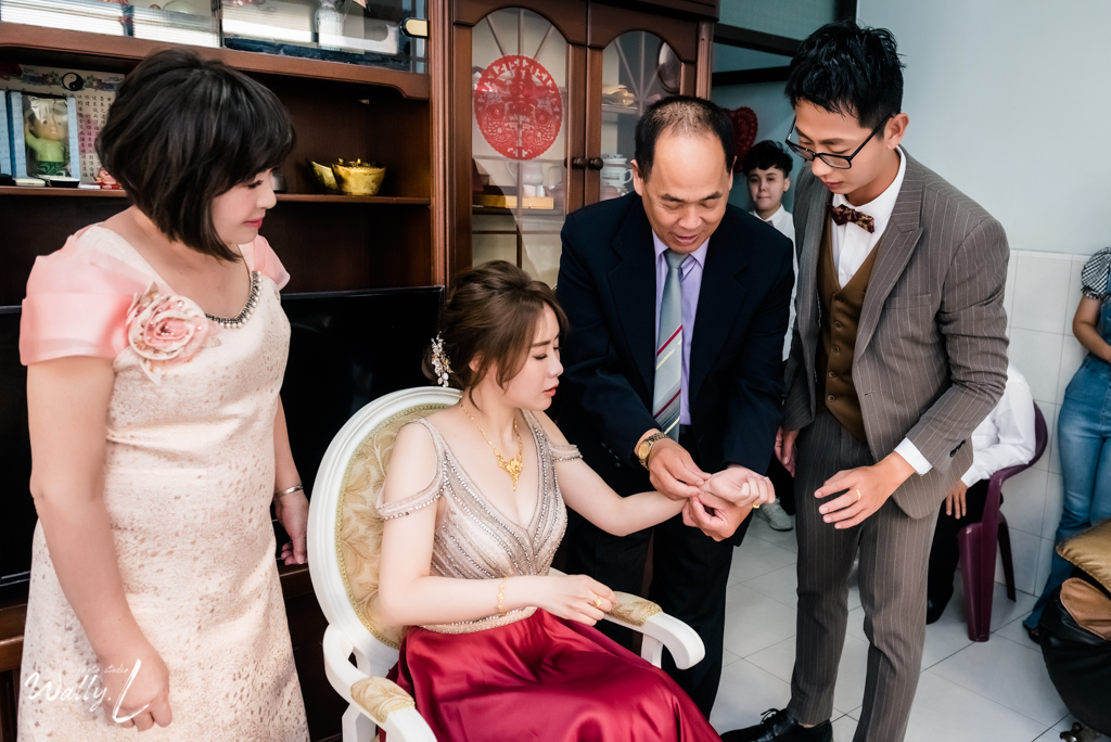 2020112315250264 |婚禮紀錄|高雄婚攝|南部婚攝|類婚紗|雙儀式午宴|闖關遊戲|訂婚迎娶|拜別父母|高雄富苑囍宴會館|儀式篇|