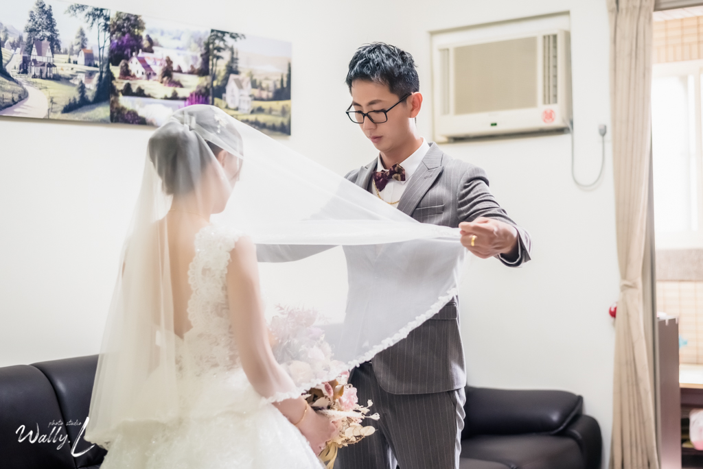 2020112315421696 |婚禮紀錄|高雄婚攝|南部婚攝|類婚紗|雙儀式午宴|闖關遊戲|訂婚迎娶|拜別父母|高雄富苑囍宴會館|儀式篇|