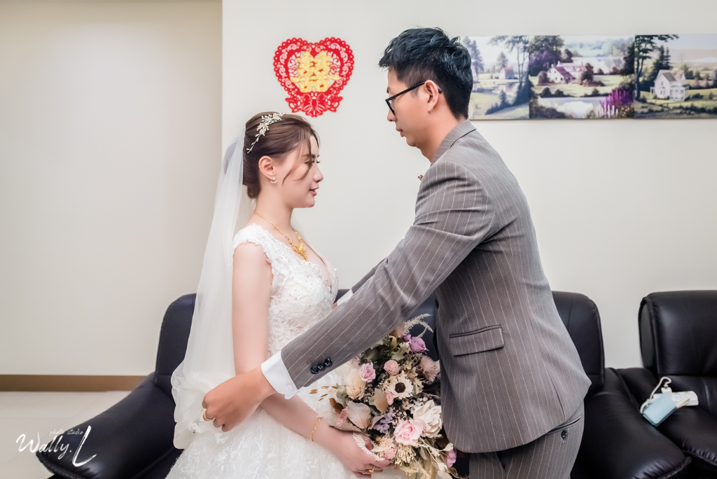 2020112315423536 |婚禮紀錄|高雄婚攝|南部婚攝|類婚紗|雙儀式午宴|闖關遊戲|訂婚迎娶|拜別父母|高雄富苑囍宴會館|儀式篇|