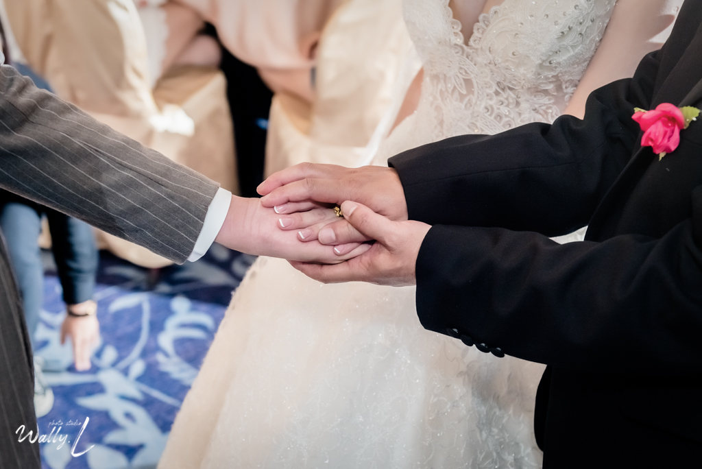 2020112316112932 ｜婚禮紀錄｜高雄婚攝｜南部婚攝｜類婚紗｜雙儀式午宴｜交付儀式｜二進敲杯｜宴客遊戲｜高雄富苑囍宴會館｜宴客篇｜