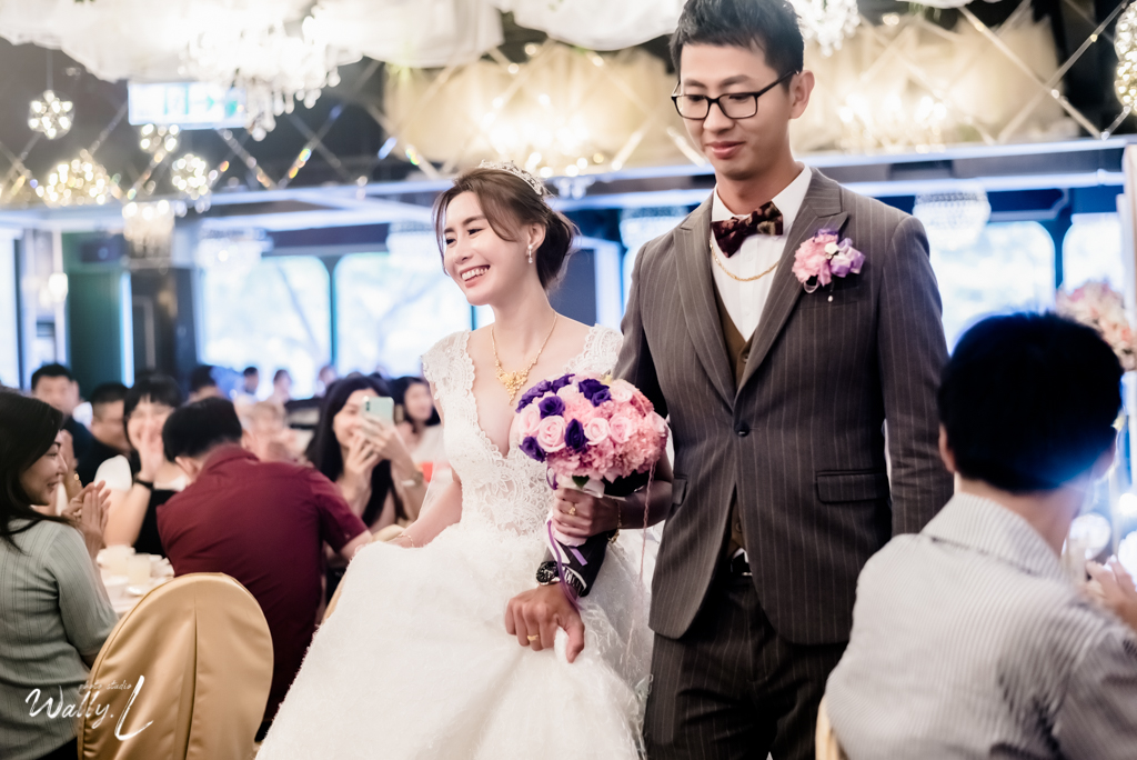 2020112316122942 ｜婚禮紀錄｜高雄婚攝｜南部婚攝｜類婚紗｜雙儀式午宴｜交付儀式｜二進敲杯｜宴客遊戲｜高雄富苑囍宴會館｜宴客篇｜