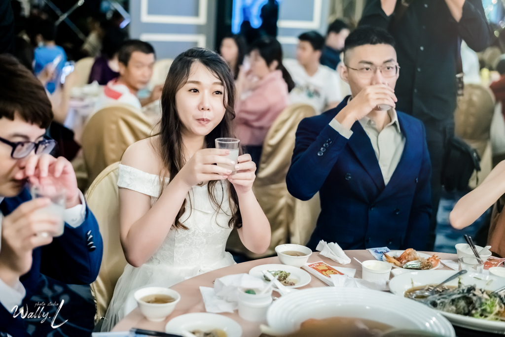 2020112316263510 ｜婚禮紀錄｜高雄婚攝｜南部婚攝｜類婚紗｜雙儀式午宴｜交付儀式｜二進敲杯｜宴客遊戲｜高雄富苑囍宴會館｜宴客篇｜