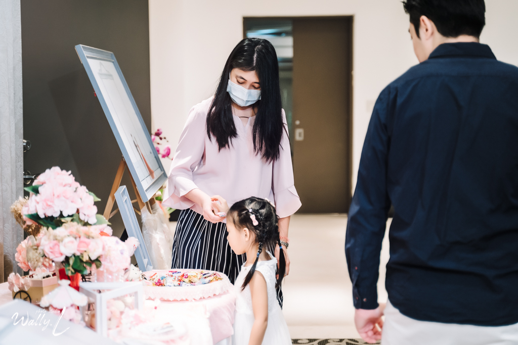 2020121613282551 ｜婚禮紀錄｜高雄婚攝｜屏東婚攝｜南部婚攝｜類婚紗｜純午宴｜交付儀式｜二進敲杯｜抽捧花｜屏東維多莉亞婚宴會館｜