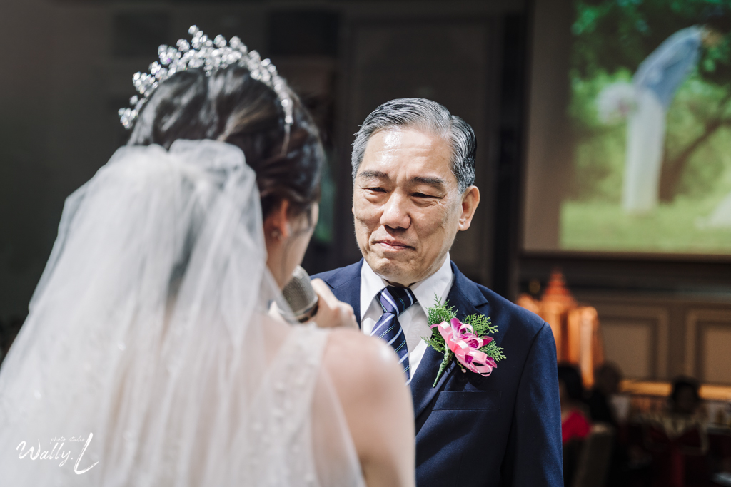 2020121615144463 ｜婚禮紀錄｜高雄婚攝｜屏東婚攝｜南部婚攝｜類婚紗｜純午宴｜交付儀式｜二進敲杯｜抽捧花｜屏東維多莉亞婚宴會館｜