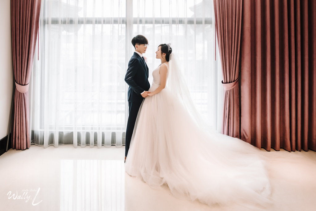 2020121615203560 ｜婚禮紀錄｜高雄婚攝｜屏東婚攝｜南部婚攝｜類婚紗｜純午宴｜交付儀式｜二進敲杯｜抽捧花｜屏東維多莉亞婚宴會館｜