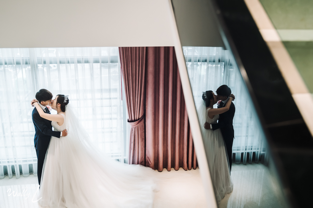 2020121615204694 ｜婚禮紀錄｜高雄婚攝｜屏東婚攝｜南部婚攝｜類婚紗｜純午宴｜交付儀式｜二進敲杯｜抽捧花｜屏東維多莉亞婚宴會館｜