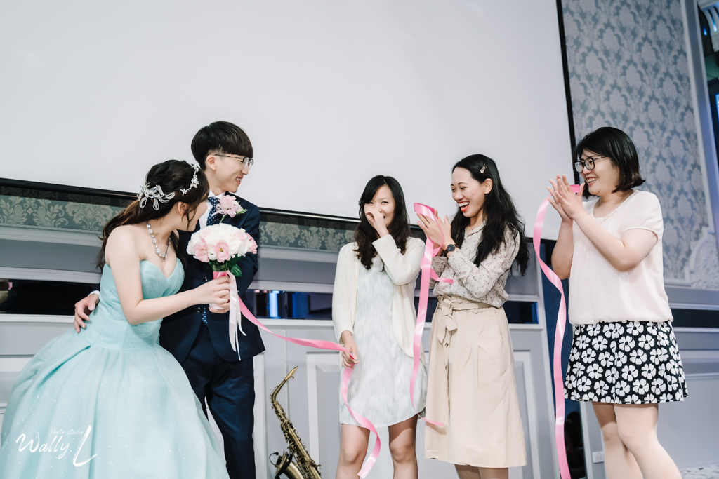 2020121615322923 ｜婚禮紀錄｜高雄婚攝｜屏東婚攝｜南部婚攝｜類婚紗｜純午宴｜交付儀式｜二進敲杯｜抽捧花｜屏東維多莉亞婚宴會館｜