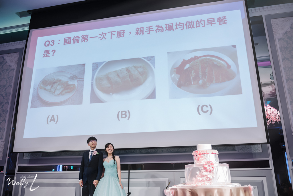 2020121615340067 ｜婚禮紀錄｜高雄婚攝｜屏東婚攝｜南部婚攝｜類婚紗｜純午宴｜交付儀式｜二進敲杯｜抽捧花｜屏東維多莉亞婚宴會館｜