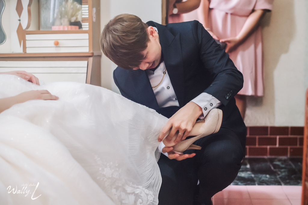 202012251339543 ｜婚禮紀錄｜高雄婚攝｜屏東婚攝｜南部婚攝｜類婚紗｜儀式午宴｜交付儀式｜二進唱歌｜屏東和樂婚宴會館｜儀式篇｜