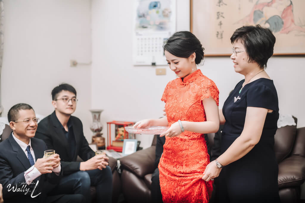 2021013112333148 ｜婚禮紀錄｜高雄婚攝｜屏東婚攝｜南部婚攝｜儀式午宴｜訂婚儀式｜迎娶儀式｜奉茶｜拜別父母｜儀式篇｜