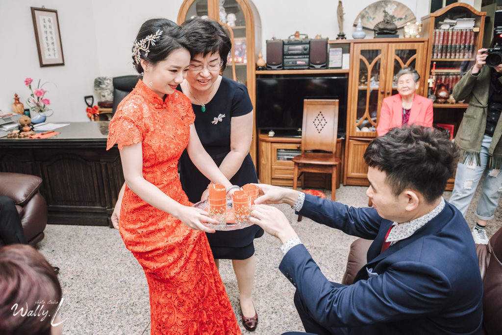 202101311234006 ｜婚禮紀錄｜高雄婚攝｜屏東婚攝｜南部婚攝｜儀式午宴｜訂婚儀式｜迎娶儀式｜奉茶｜拜別父母｜儀式篇｜