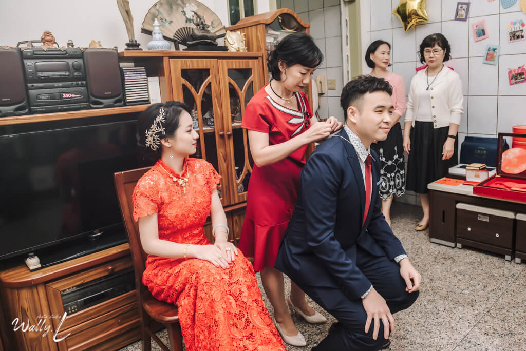 2021013112355739 ｜婚禮紀錄｜高雄婚攝｜屏東婚攝｜南部婚攝｜儀式午宴｜訂婚儀式｜迎娶儀式｜奉茶｜拜別父母｜儀式篇｜