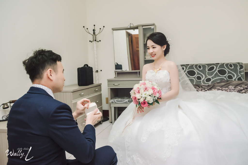 2021013112392722 ｜婚禮紀錄｜高雄婚攝｜屏東婚攝｜南部婚攝｜儀式午宴｜訂婚儀式｜迎娶儀式｜奉茶｜拜別父母｜儀式篇｜