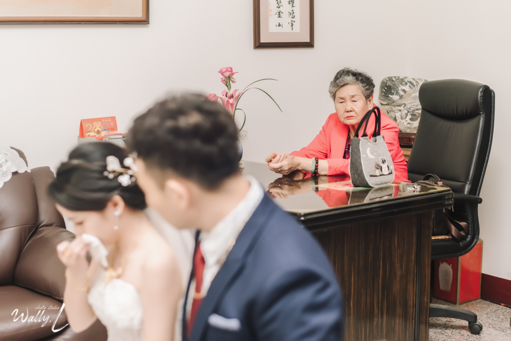 2021013112413898 ｜婚禮紀錄｜高雄婚攝｜屏東婚攝｜南部婚攝｜儀式午宴｜訂婚儀式｜迎娶儀式｜奉茶｜拜別父母｜儀式篇｜
