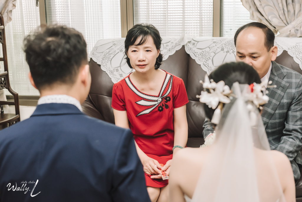 2021013112420145 ｜婚禮紀錄｜高雄婚攝｜屏東婚攝｜南部婚攝｜儀式午宴｜訂婚儀式｜迎娶儀式｜奉茶｜拜別父母｜儀式篇｜