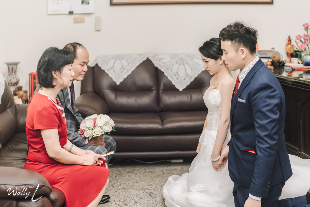 2021013112420733 ｜婚禮紀錄｜高雄婚攝｜屏東婚攝｜南部婚攝｜儀式午宴｜訂婚儀式｜迎娶儀式｜奉茶｜拜別父母｜儀式篇｜