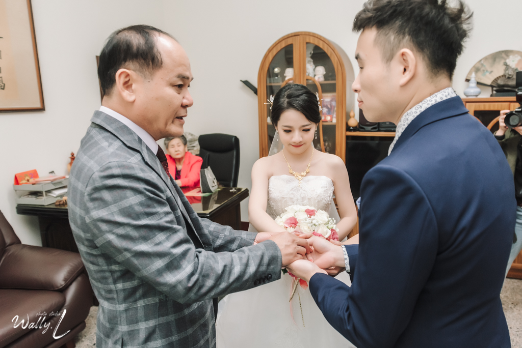 2021013112422331 ｜婚禮紀錄｜高雄婚攝｜屏東婚攝｜南部婚攝｜儀式午宴｜訂婚儀式｜迎娶儀式｜奉茶｜拜別父母｜儀式篇｜
