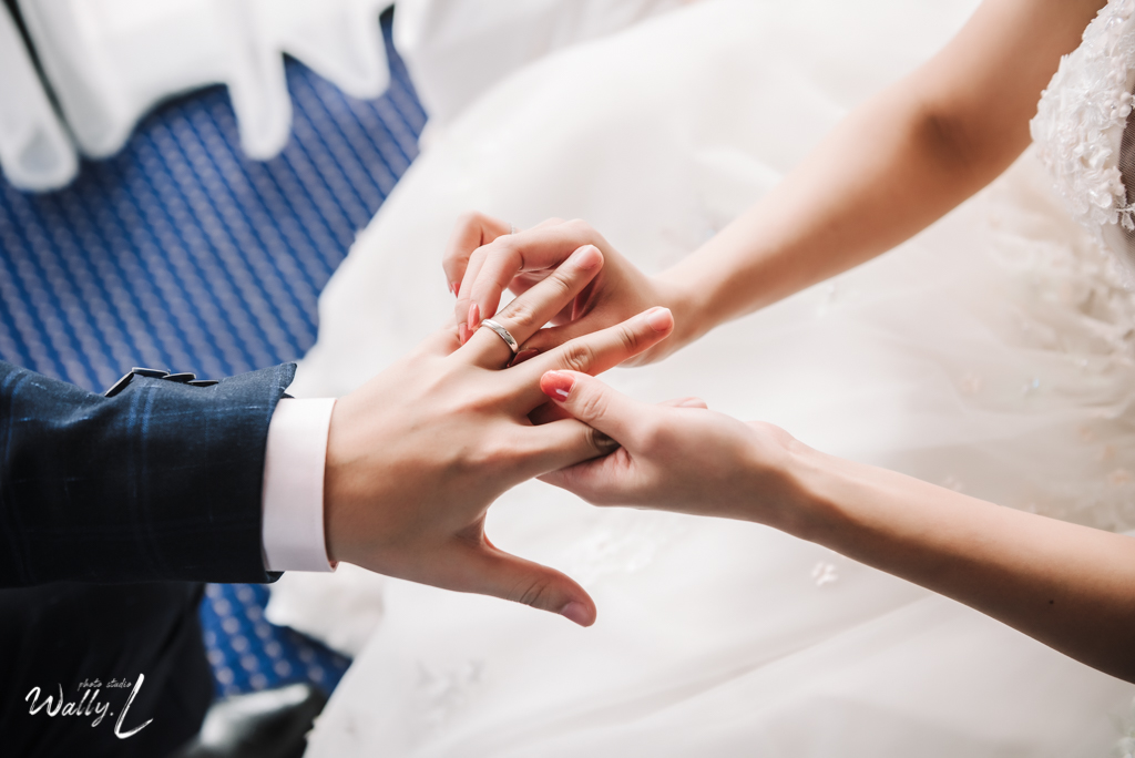 2021020503295682 |婚禮紀錄|高雄婚攝|婚攝推薦|南部婚攝|儀式午宴|迎娶儀式|拜別父母|高雄圓山飯店|儀式篇|