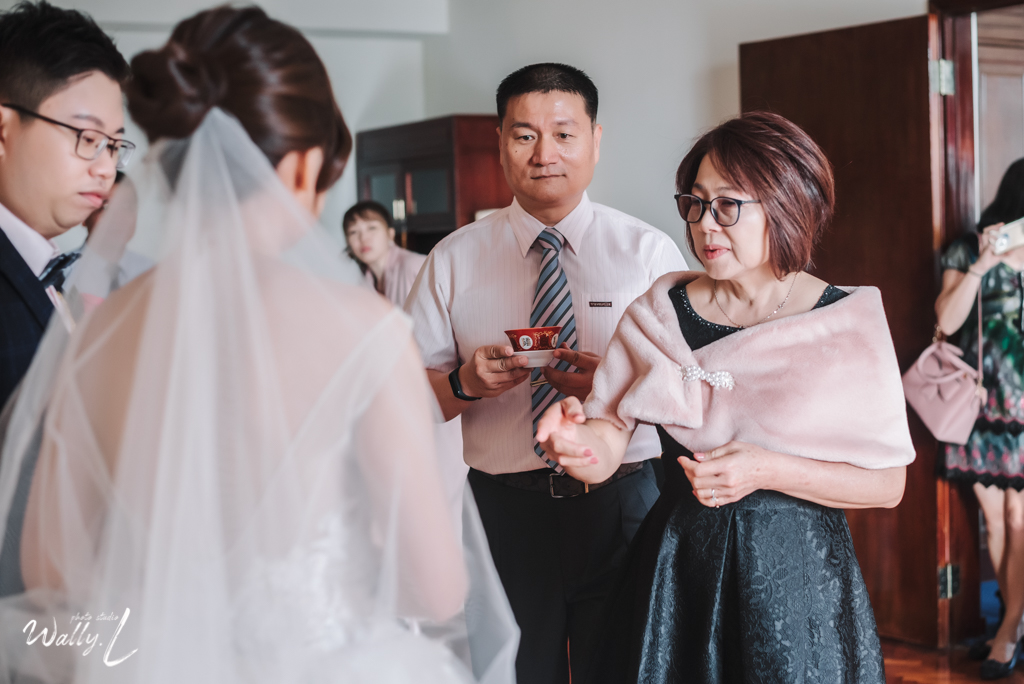 2021020503310651 |婚禮紀錄|高雄婚攝|婚攝推薦|南部婚攝|儀式午宴|迎娶儀式|拜別父母|高雄圓山飯店|儀式篇|