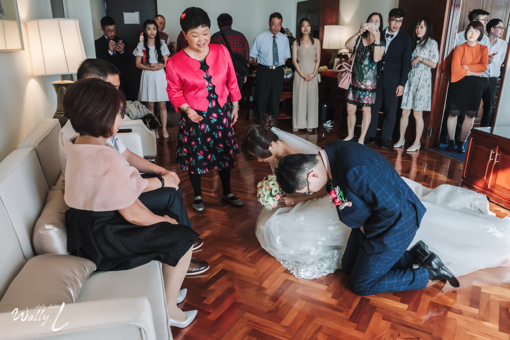 2021020503313428 |婚禮紀錄|高雄婚攝|婚攝推薦|南部婚攝|儀式午宴|迎娶儀式|拜別父母|高雄圓山飯店|儀式篇|