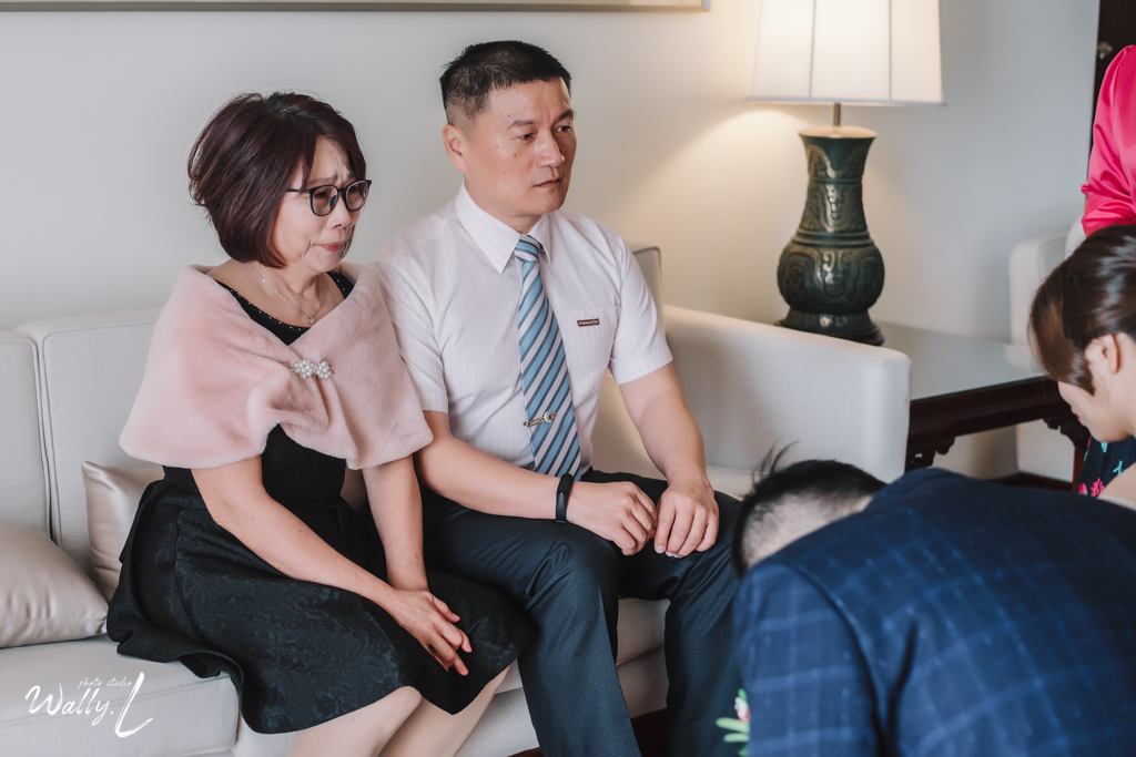 2021020503313926 |婚禮紀錄|高雄婚攝|婚攝推薦|南部婚攝|儀式午宴|迎娶儀式|拜別父母|高雄圓山飯店|儀式篇|