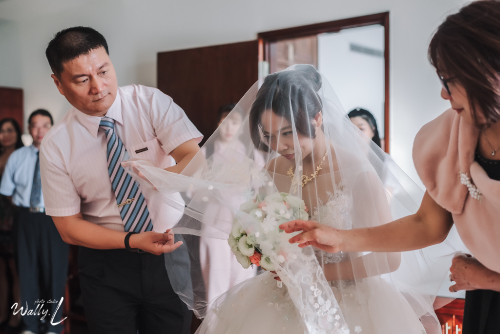 2021020503331281 |婚禮紀錄|高雄婚攝|婚攝推薦|南部婚攝|儀式午宴|迎娶儀式|拜別父母|高雄圓山飯店|儀式篇|