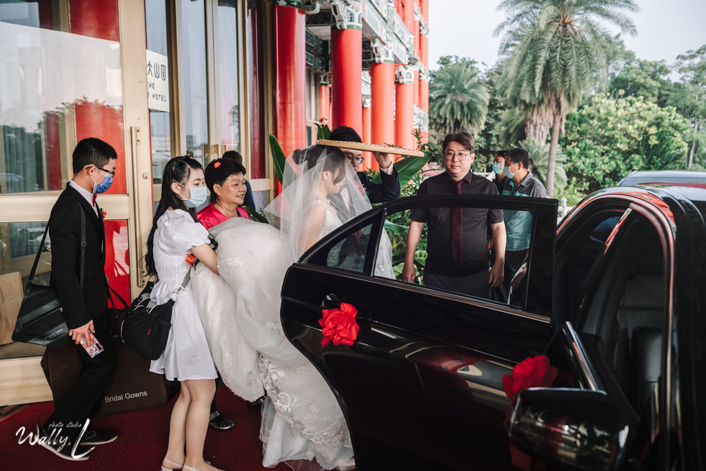 2021020503342740 |婚禮紀錄|高雄婚攝|婚攝推薦|南部婚攝|儀式午宴|迎娶儀式|拜別父母|高雄圓山飯店|儀式篇|
