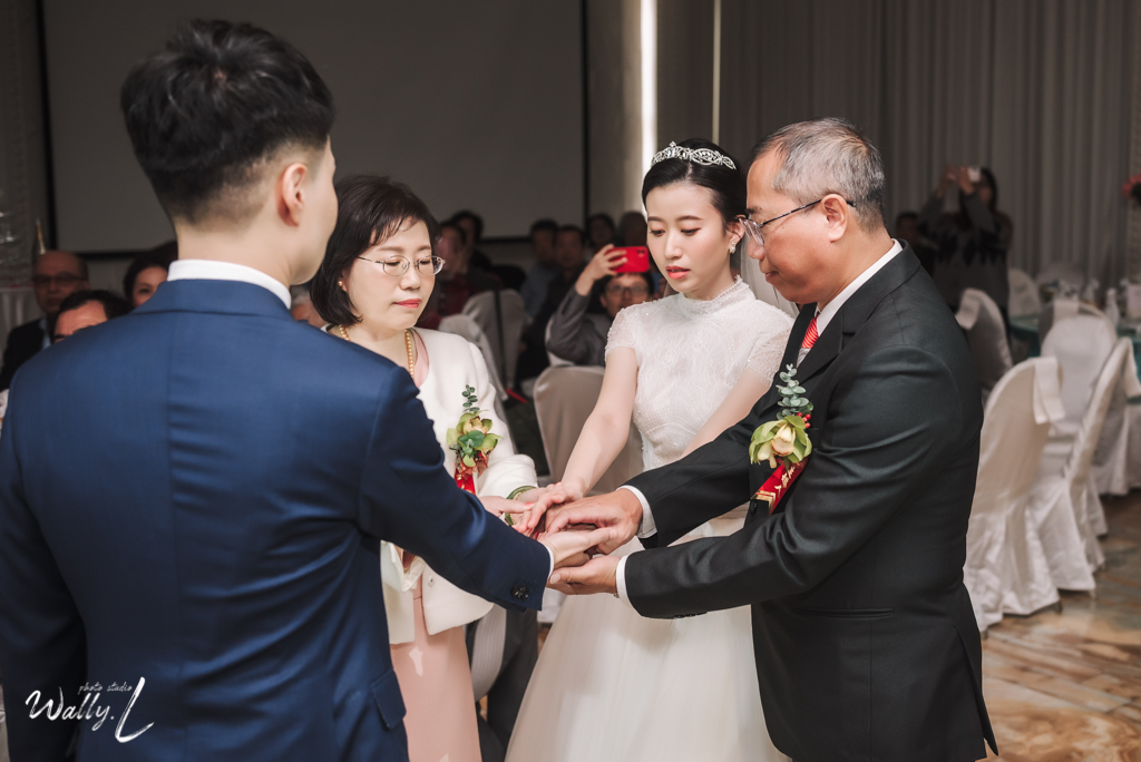 2021032413514697 ｜婚禮紀錄｜台中婚攝｜中部婚攝｜儀式午宴｜類婚紗｜台中林皇宮花園｜宴客篇｜