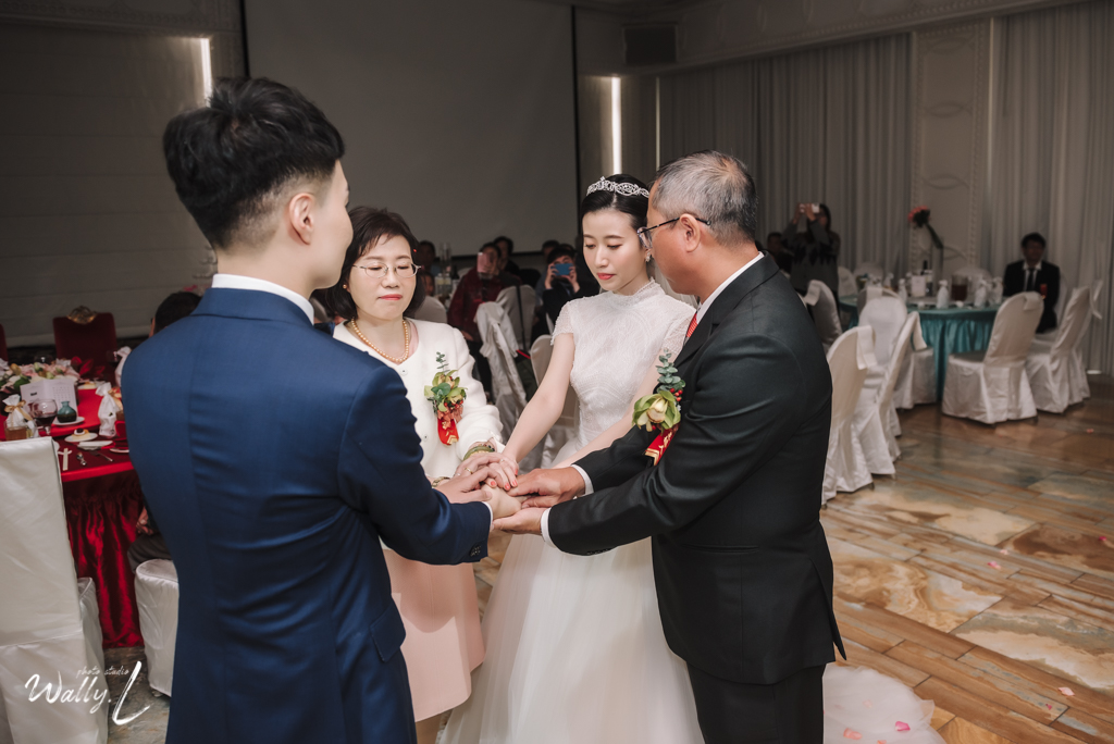 2021032413520125 ｜婚禮紀錄｜台中婚攝｜中部婚攝｜儀式午宴｜類婚紗｜台中林皇宮花園｜宴客篇｜
