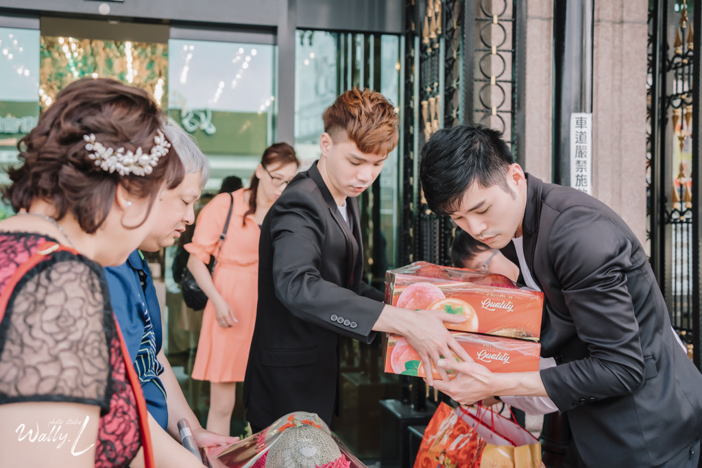 202105251435225 婚禮紀錄｜高雄婚攝｜南部婚攝｜訂婚午宴｜屏東維多莉亞婚宴會館｜