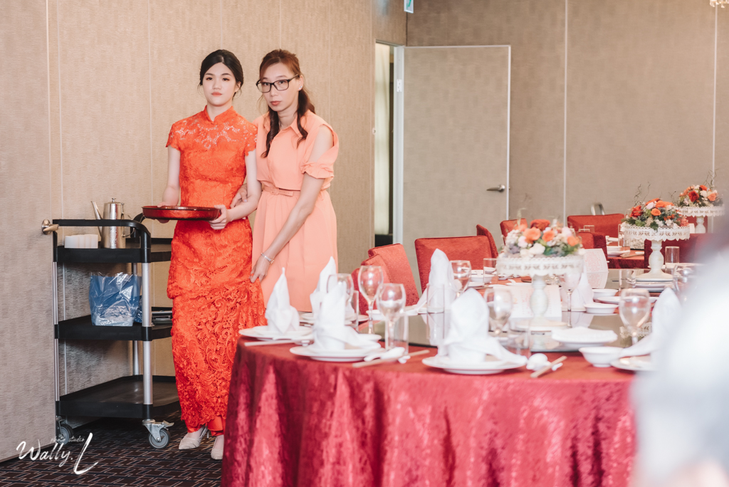 2021052514395567 婚禮紀錄｜高雄婚攝｜南部婚攝｜訂婚午宴｜屏東維多莉亞婚宴會館｜